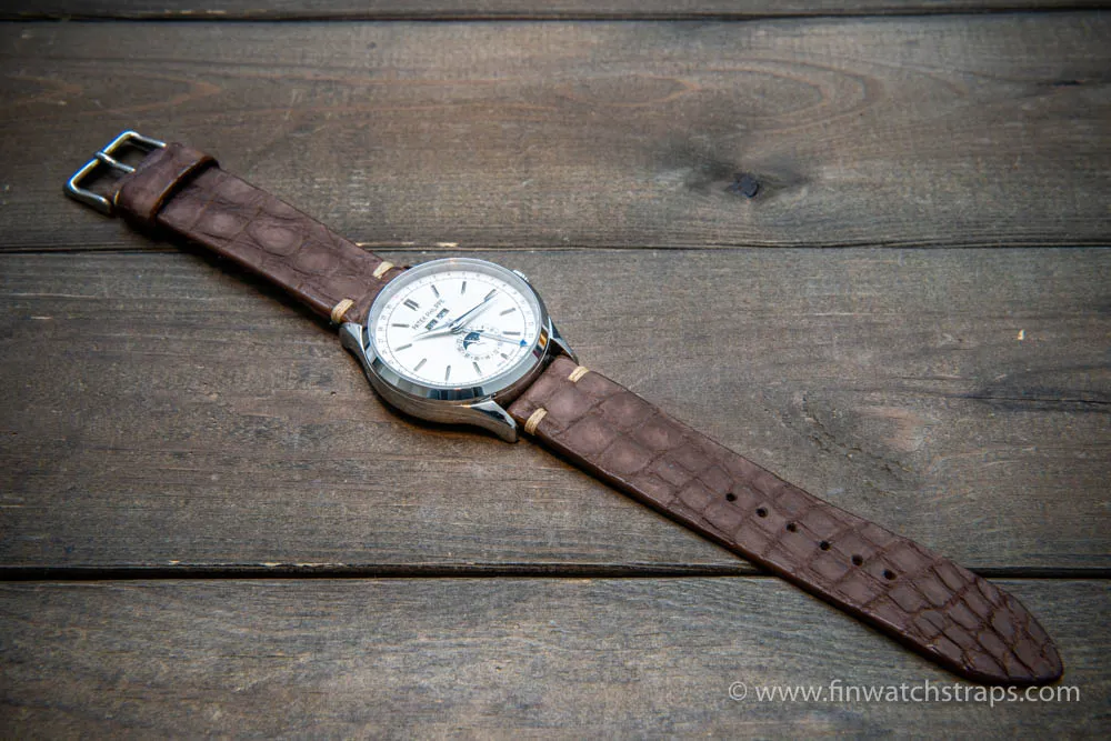 Alligator watch strap vintage brown matte, handmade in Finland