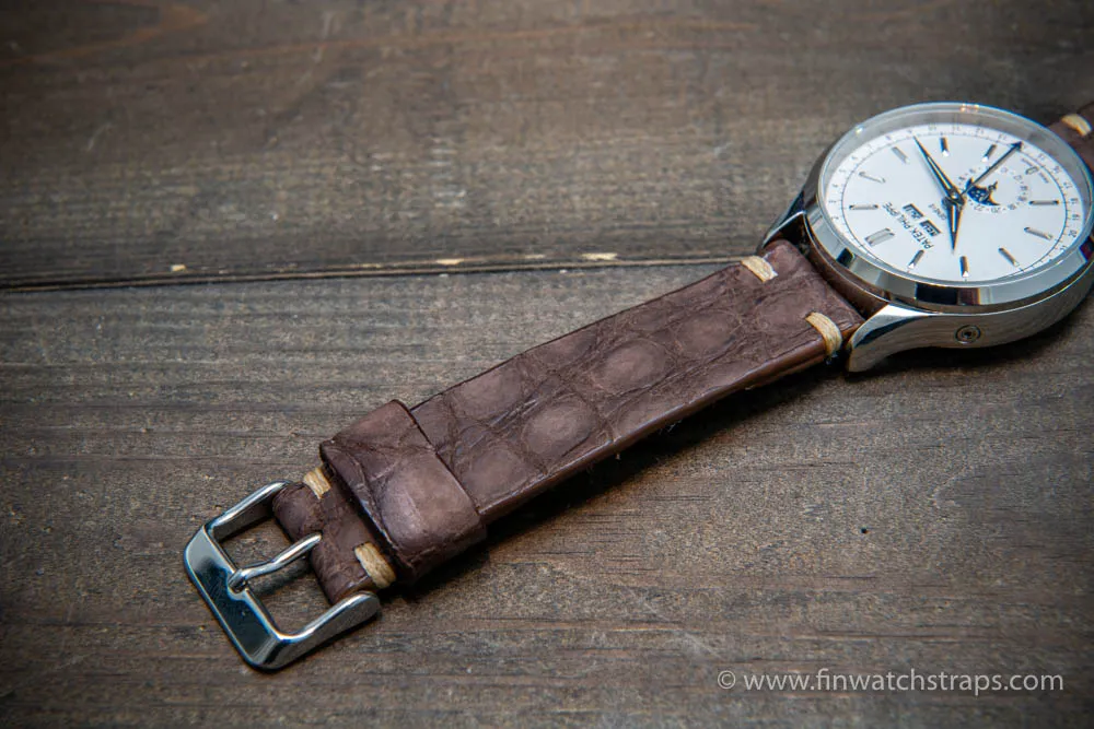 Alligator watch strap vintage brown matte, handmade in Finland