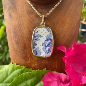 Beautiful Expressions 14k Gold Pendant