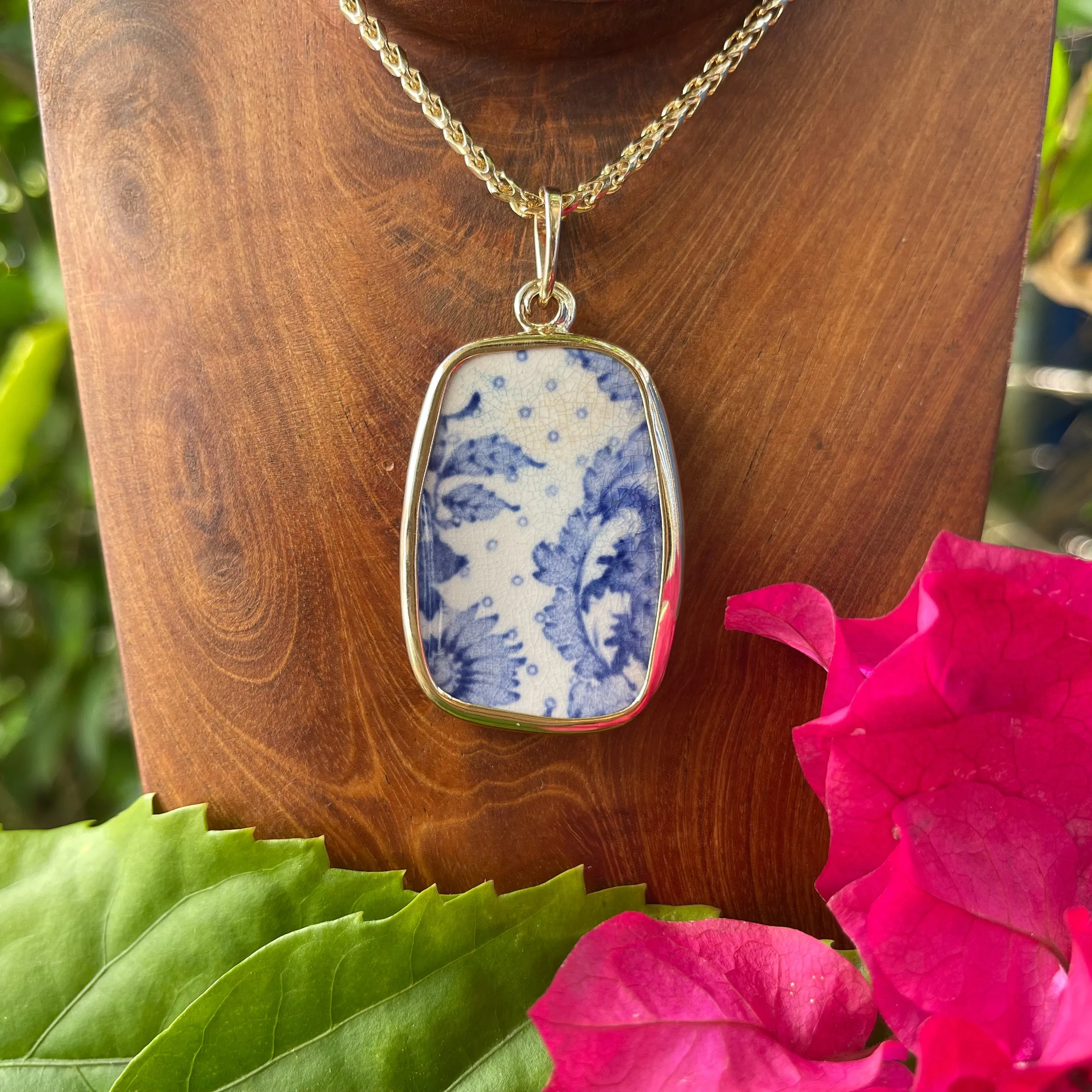 Beautiful Expressions 14k Gold Pendant