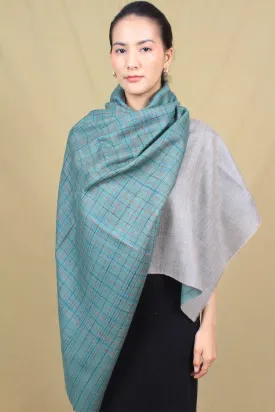 Beverly Reversible Check And Plain Cashmere Stole