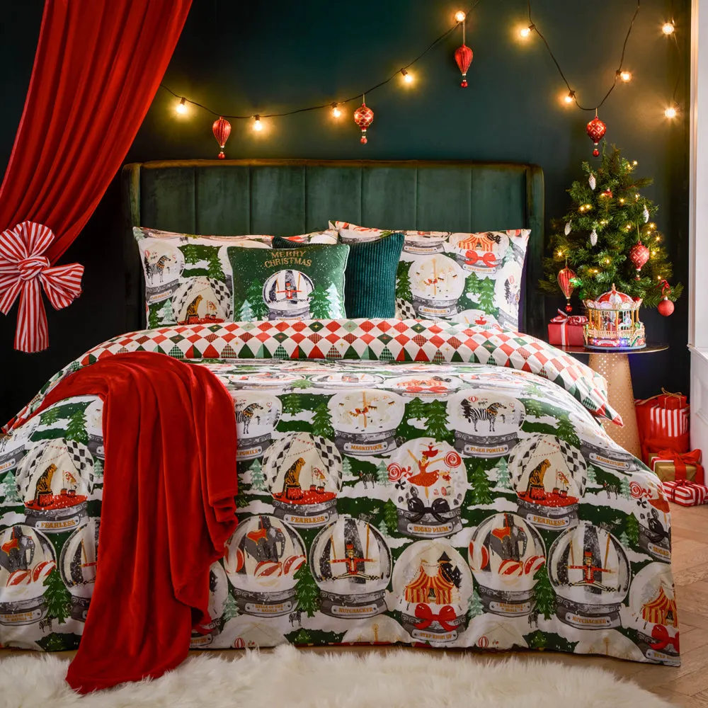 Showtime Festive Duvet Cover Set Pine